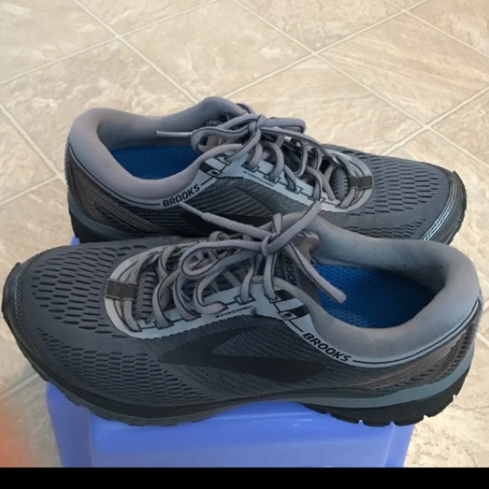 Brooks Men’s Ghost 10